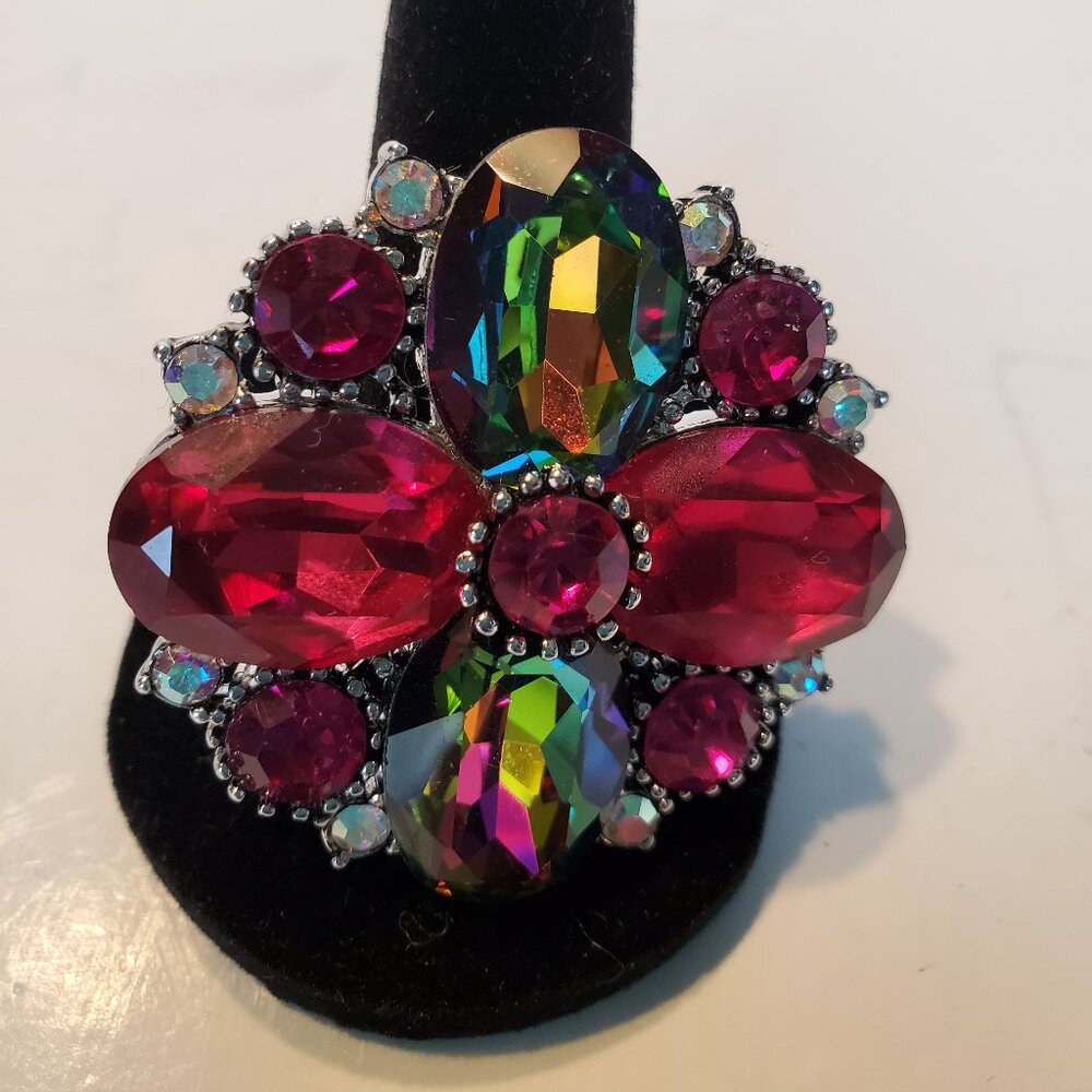 Park Lane Raspberry Flower Shaped Cocktail Ring Vintage Size 8 45$